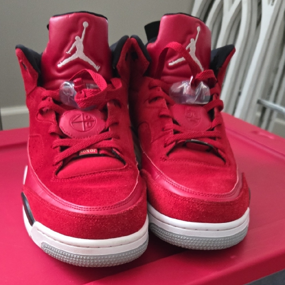 Jordan Son Of Mars Low 'Gym Red'